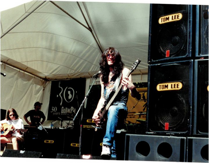 Rick Lee performing at Music West ’97