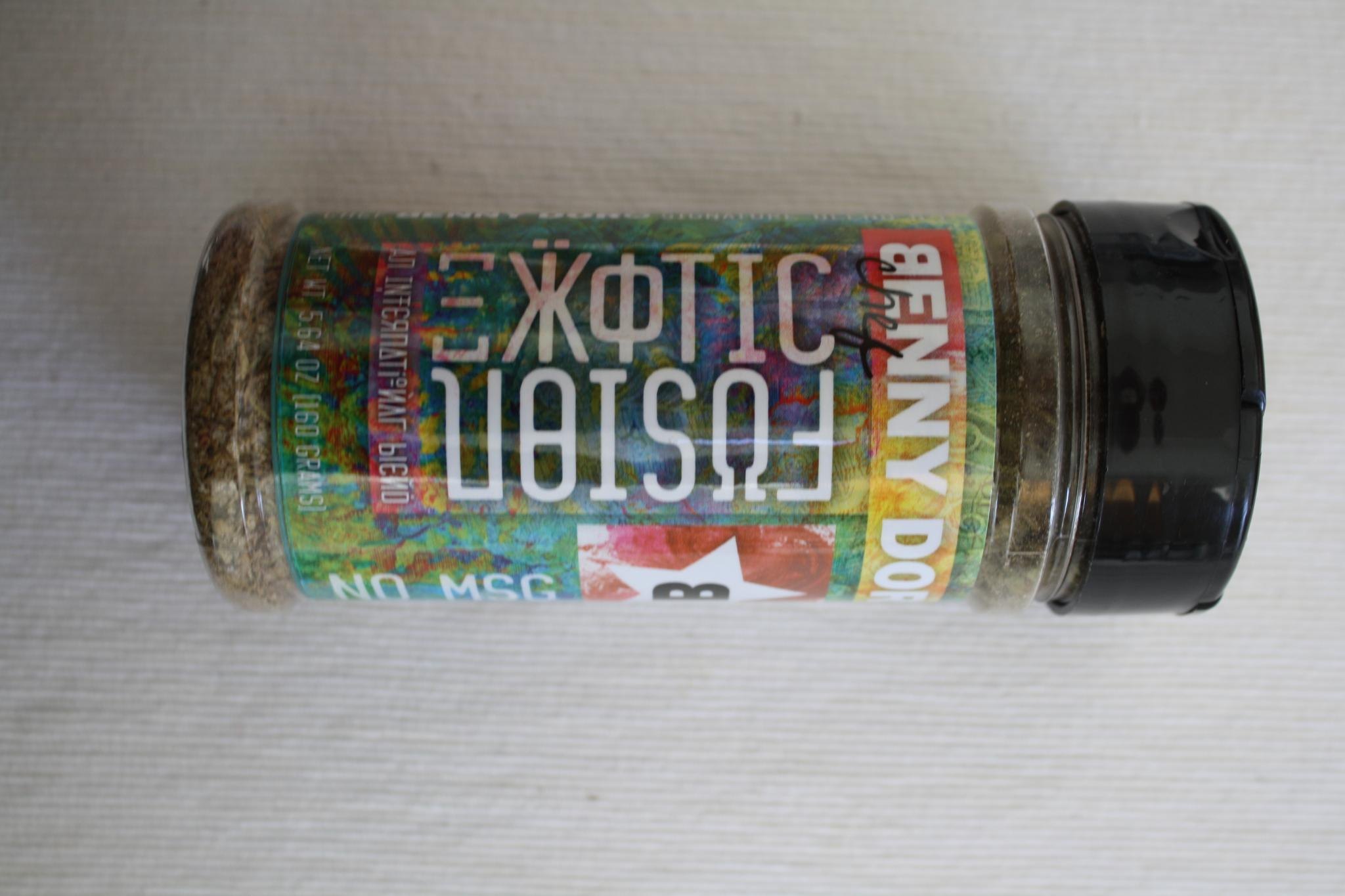 A finished shaker of Benny Doro Exotic Fusion seasoning.