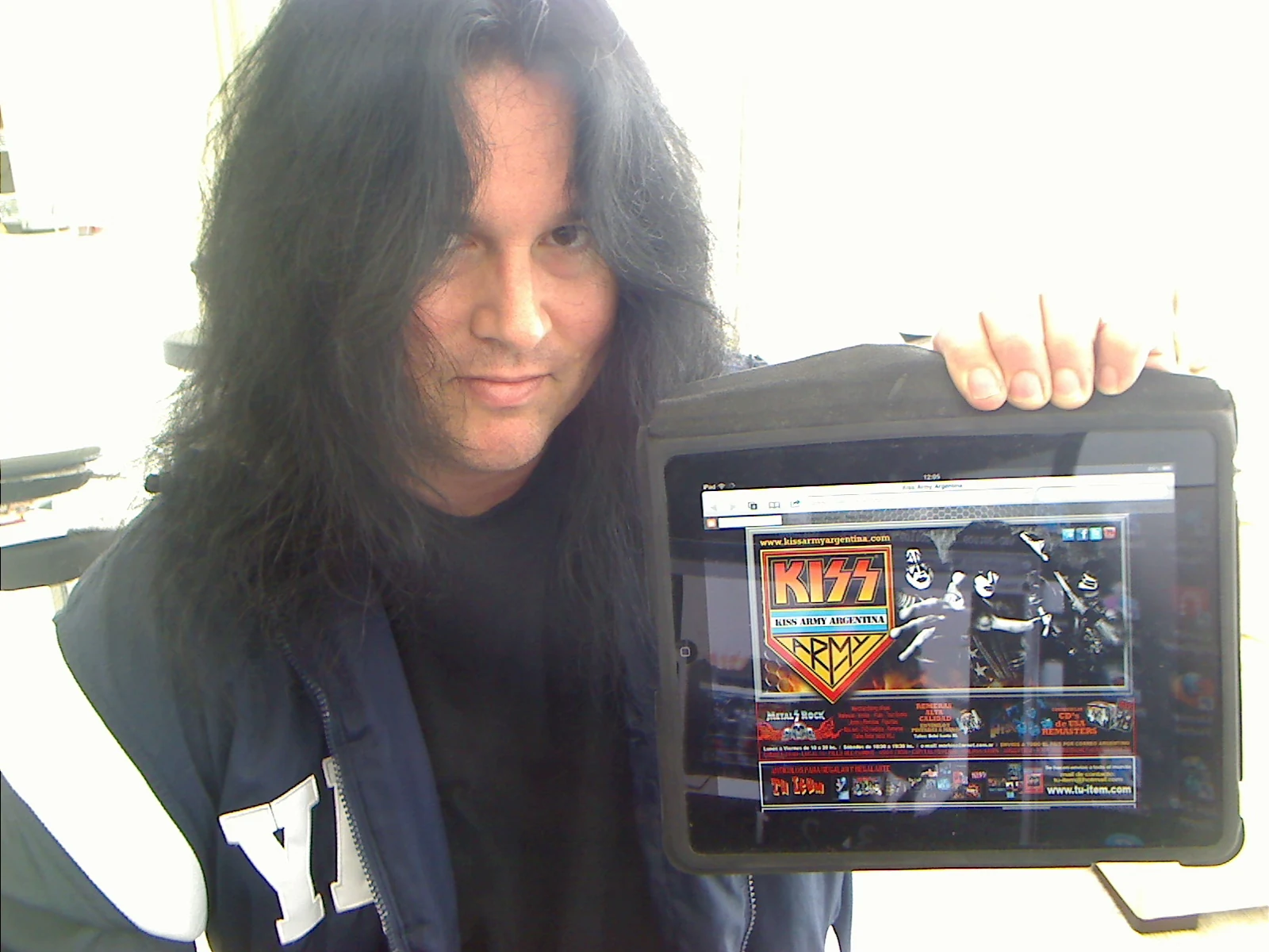 Benny and the KISS Army Argentina website.